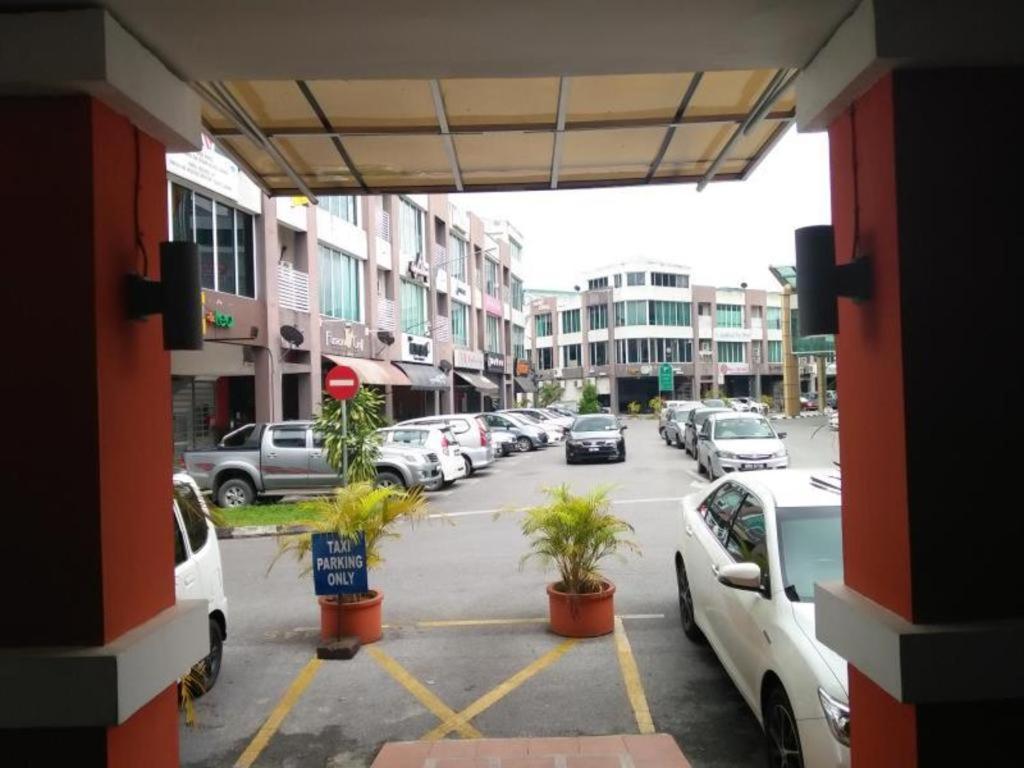 Zotel Business & Leisure Hotel Kuching Eksteriør bilde