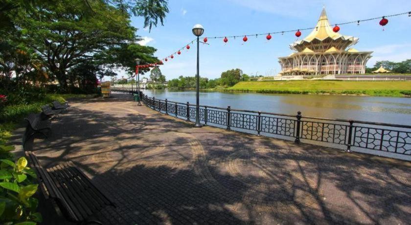 Zotel Business & Leisure Hotel Kuching Eksteriør bilde